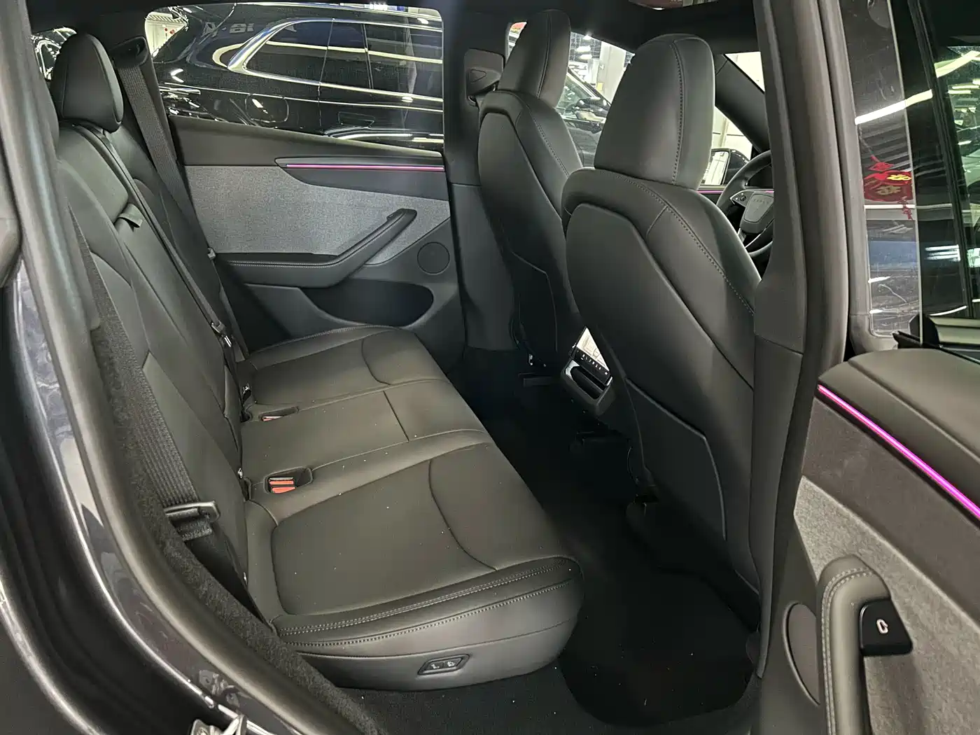 Tesla Model Y 2026 2026 Rear-Wheel Drive