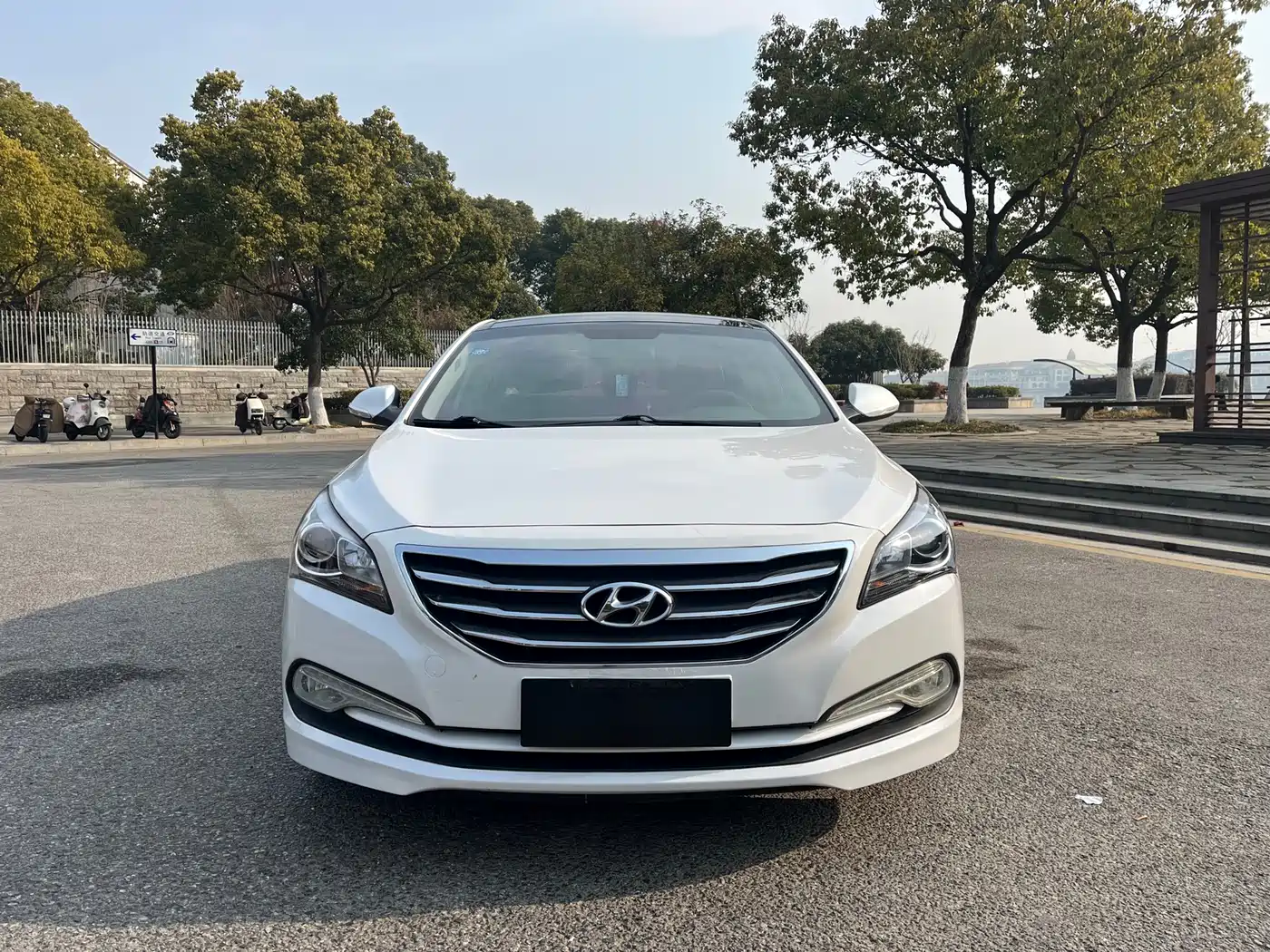 Hyundai Mistra 2014 1.8L Auto Premium DLX фото 2