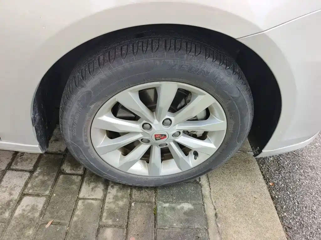 Roewe i6 New Energy 2019 2017 45T Hybrid Connected Smart Enjoyment Edition