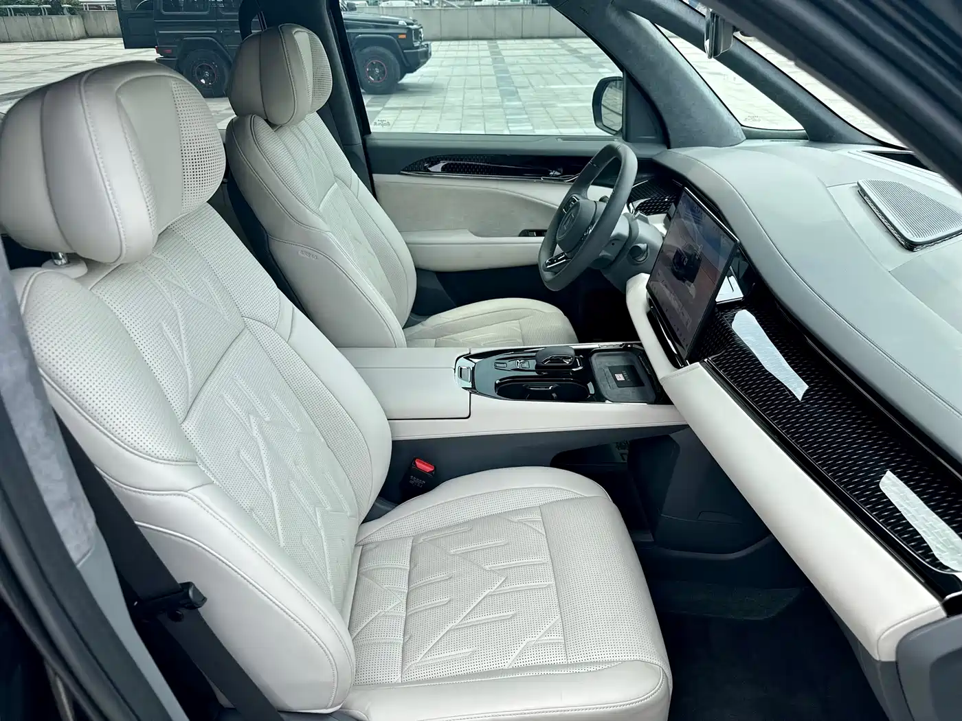 ZEEKR EXTREME KRYPTON 009