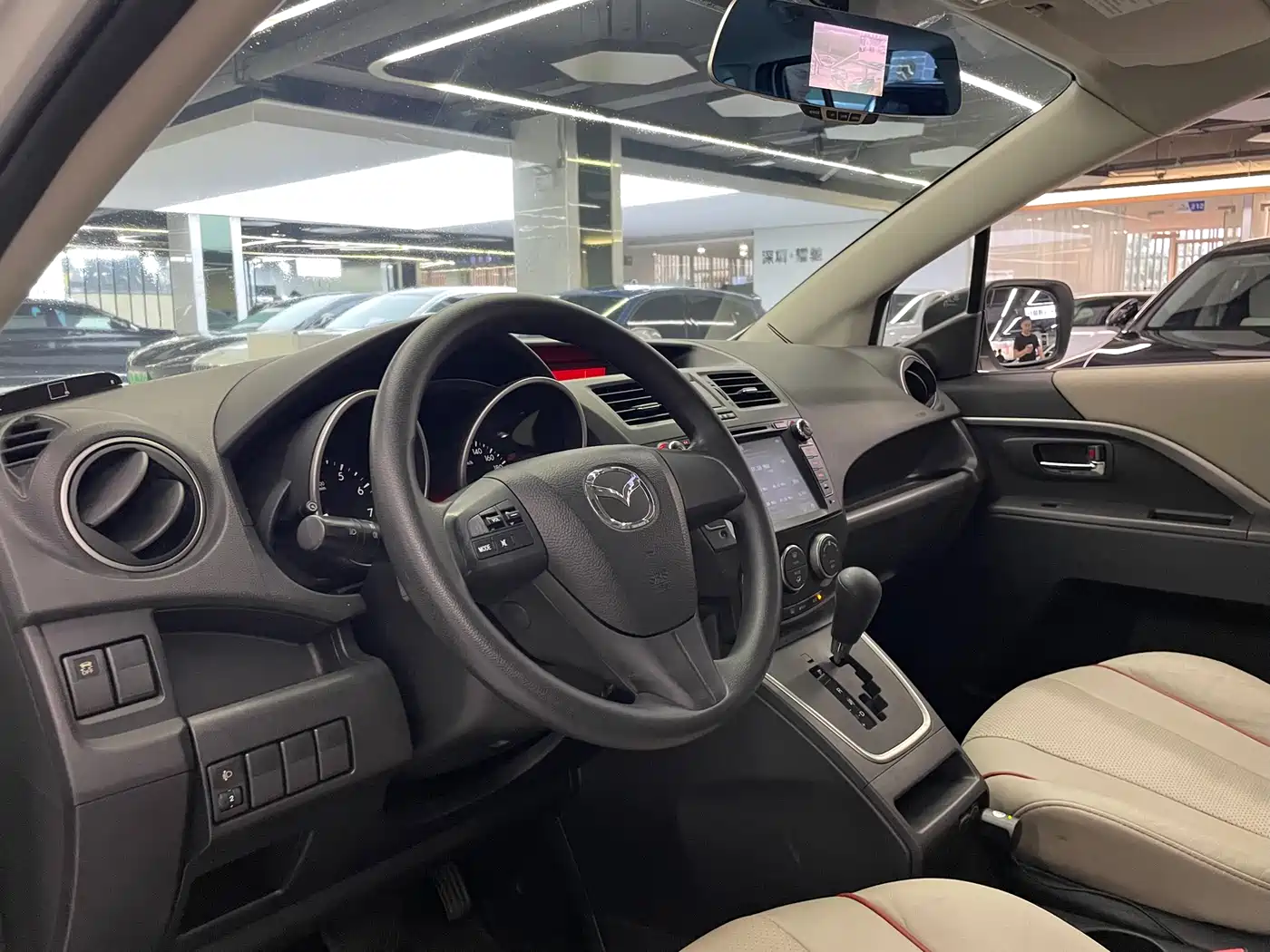 Mazda Mazda5 2013 2013 2.0L Automatic Luxury