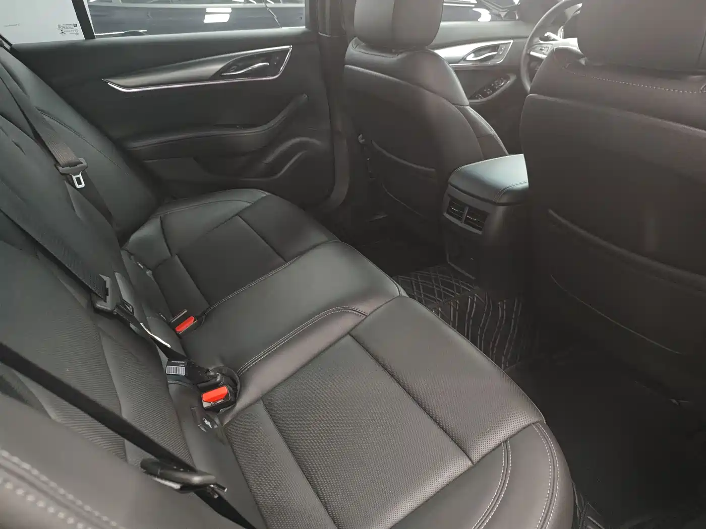 Cadillac CT5 2023 28T Fashion Style фото 6