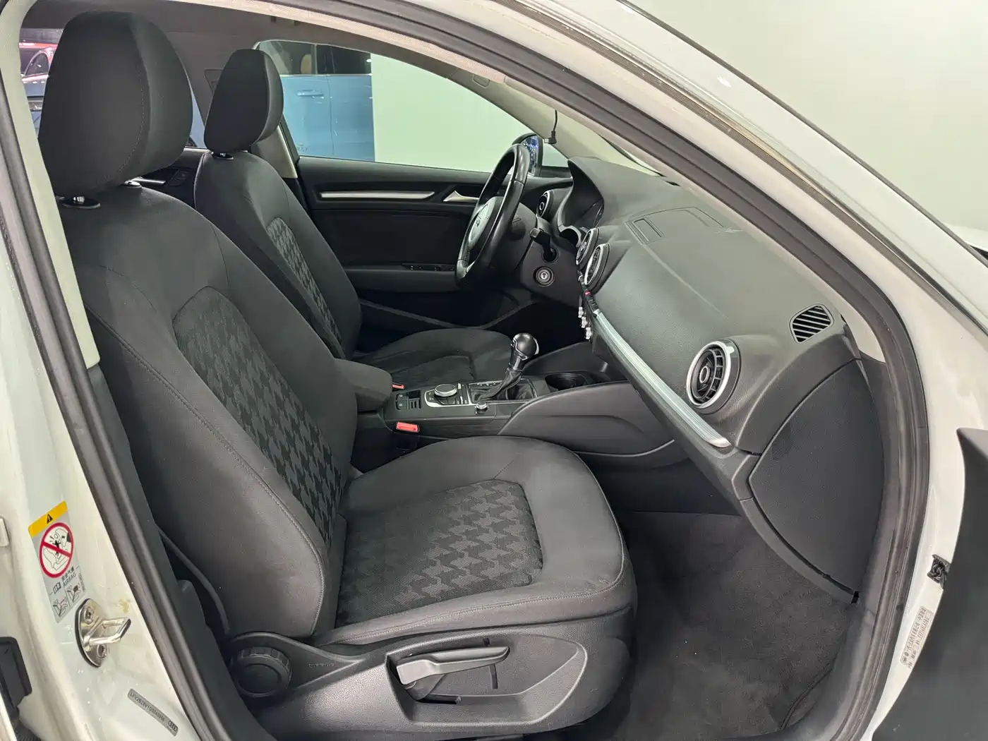Audi A3 2016 Sportback 35 TFSI Leadership фото 8