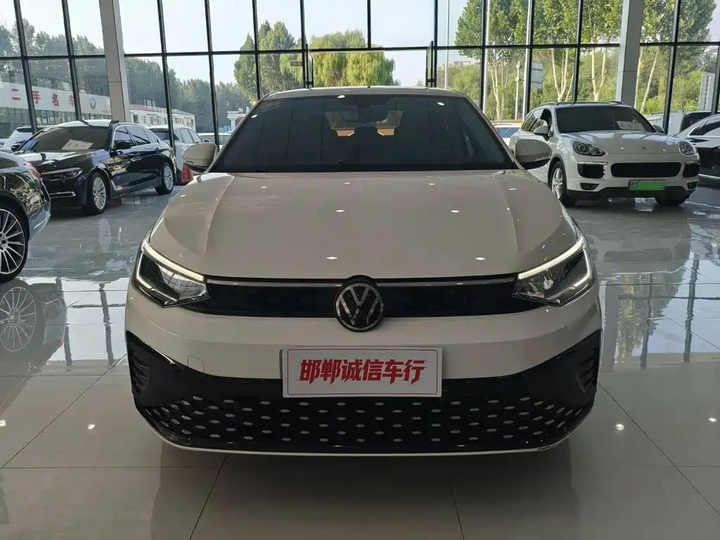Volkswagen Lavida, миниатюра 2