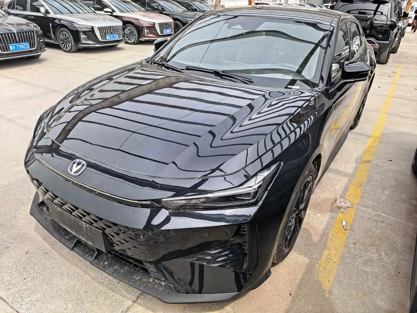 CHANGAN UNI-V