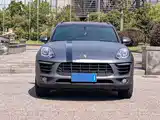Photo 2 - Porsche Macan