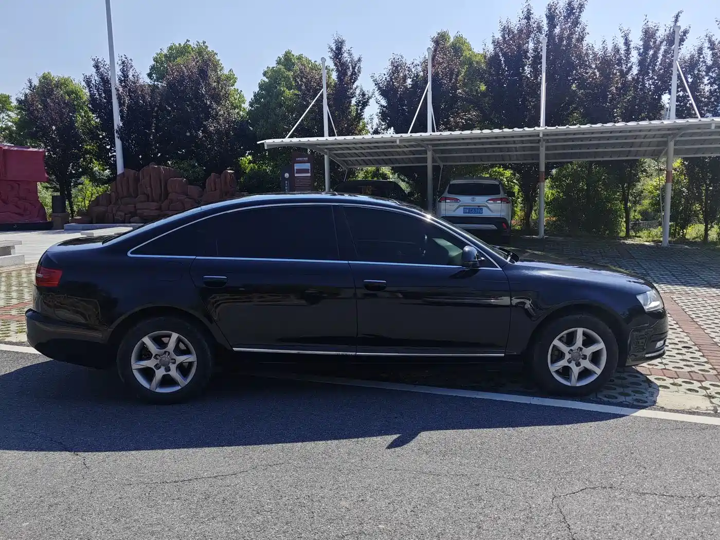 Audi A6L 2011 2.0 TFSI Automatic Comfort фото 8