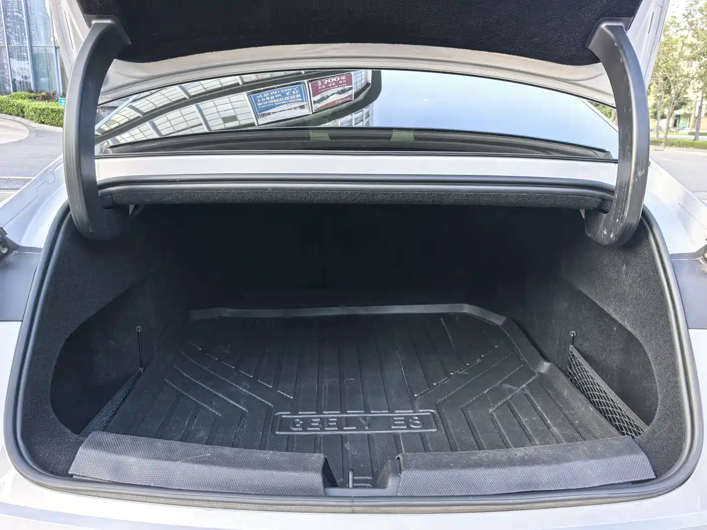 Geely Galaxy Galaxy E8 2024 2024 665km RWD Starship Voyager Edition