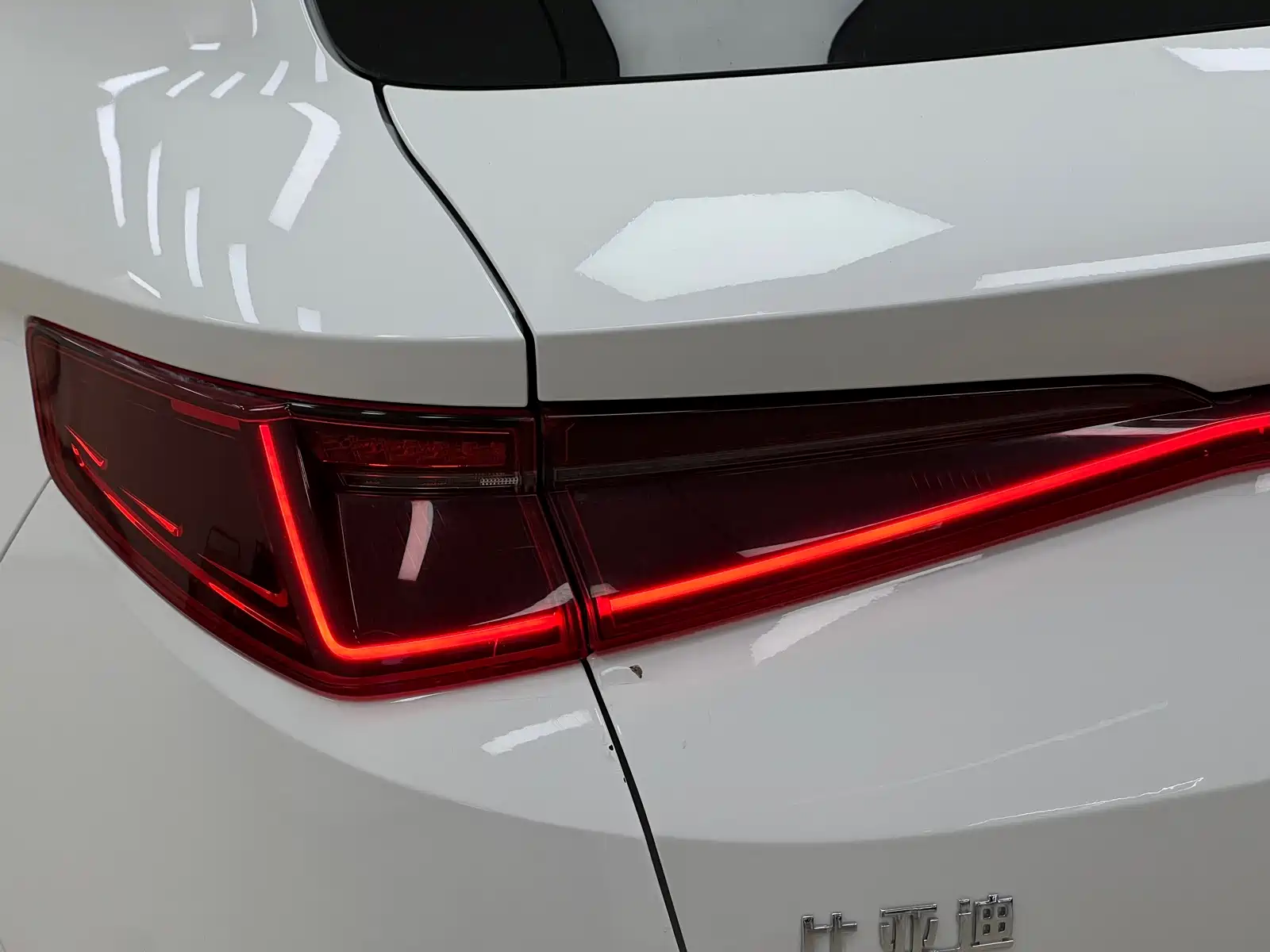 Фото 9 - BYD e2
