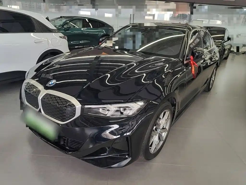 Фото 1 - BMW i3