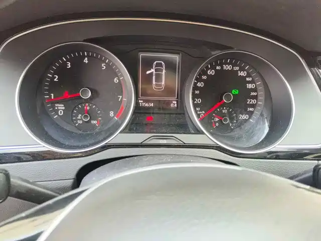 Volkswagen Magotan 2019 330TSI DSG Luxury Class China VI — фото 4