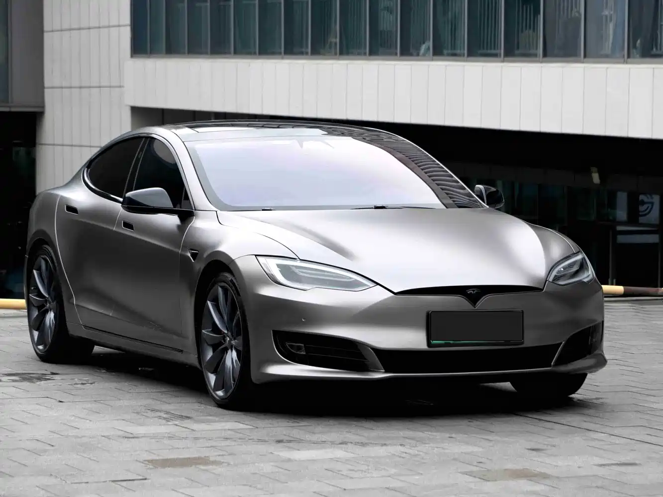 Фото 3 - Tesla Model S