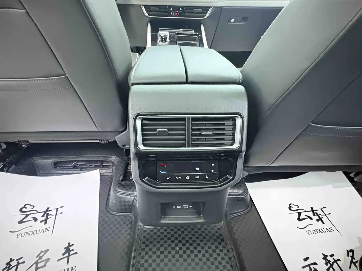 Volkswagen Teramont 2023 380TSI AWD Premium Luxury Edition фото 15