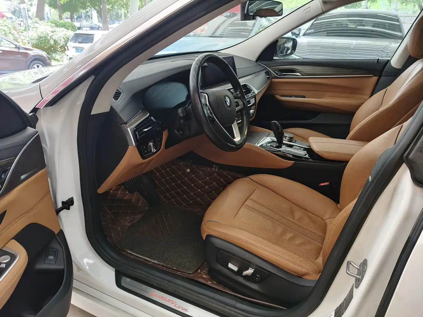 BMW 6 Series GT 2019 630i Luxury Design Package фото 12