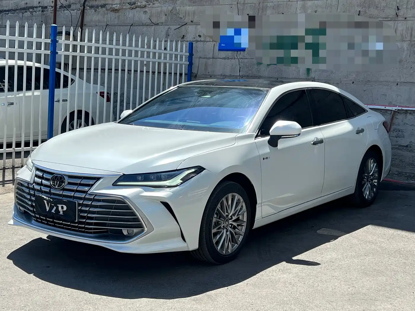 Toyota Avalon 2024 Hybrid 2.0L Luxury Edition