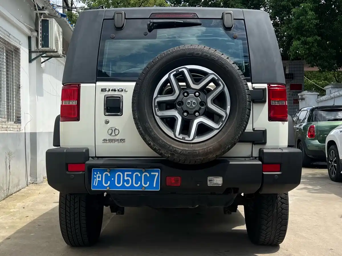 BAIC ORV Beijing Offroad BJ40 2016 2016 Model 40L 2.3T Automatic 4WD Exclusive