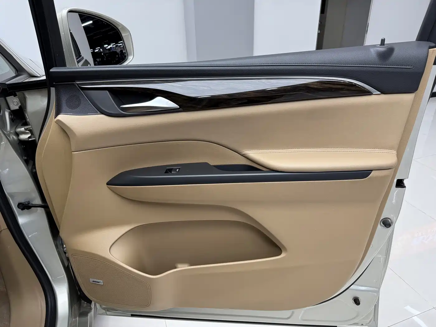 Buick GL8 2018 ES 28T Flagship Type China VI фото 15