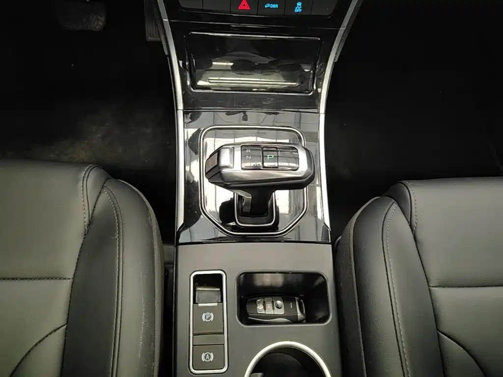 Haval H2 2018 2018 Creation Edition Red Label 1.5T DCT 2WD Style