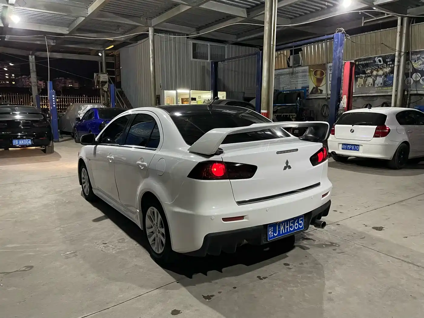 Mitsubishi Lancer EX 2011 Zhi Shang Edition 1.8L CVT Luxury фото 9
