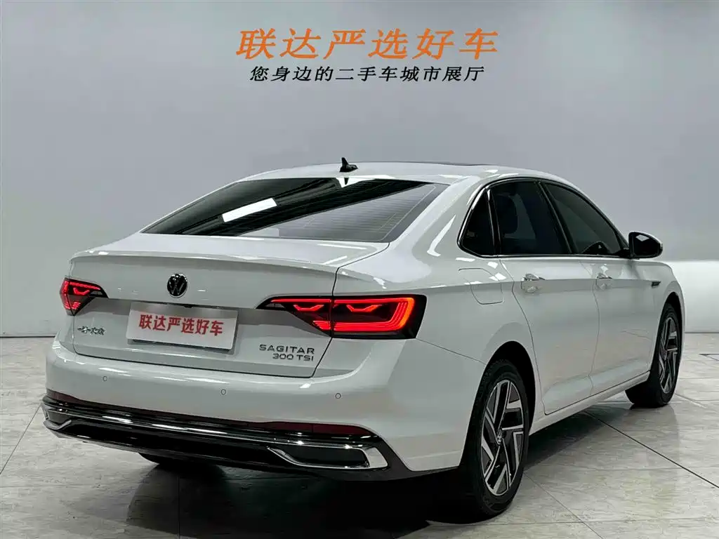 Volkswagen Sagitar 2023 300TSI DSG Surpassing Edition фото 25