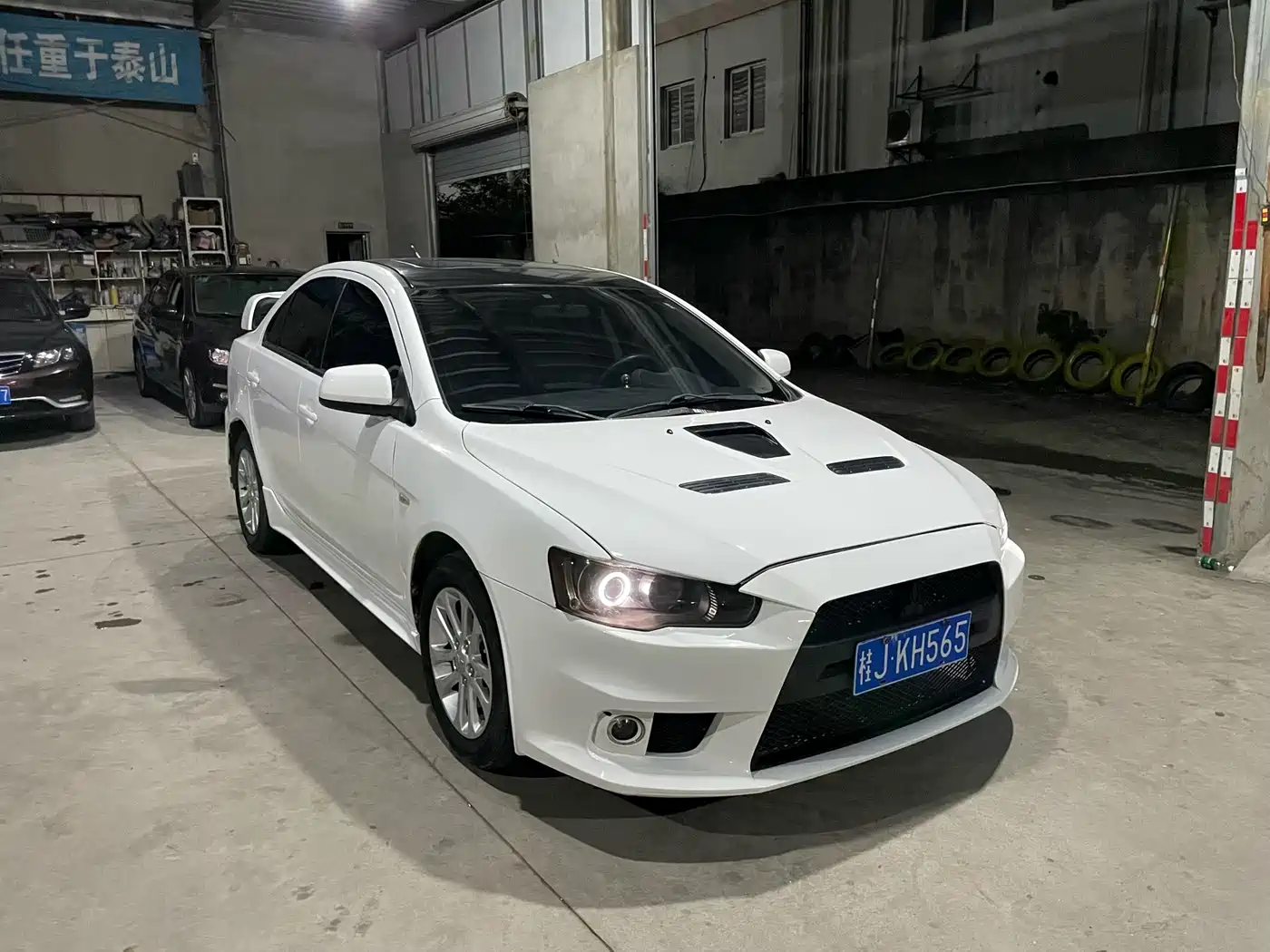 Mitsubishi Lancer EX 2011 Zhi Shang Edition 1.8L CVT Luxury