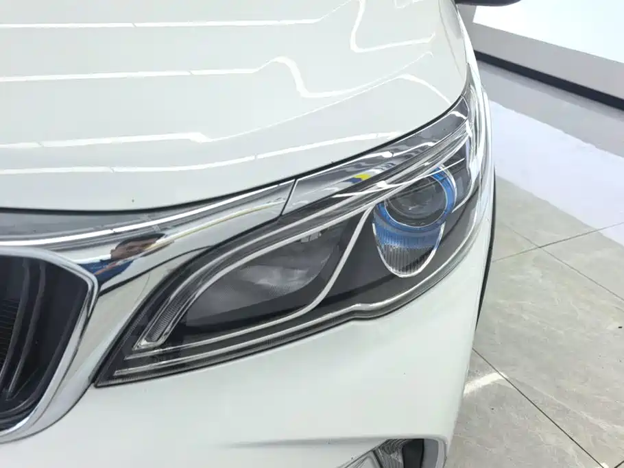 Geely Vision X3 2022 2021 PRO 1.5L CVT Premium