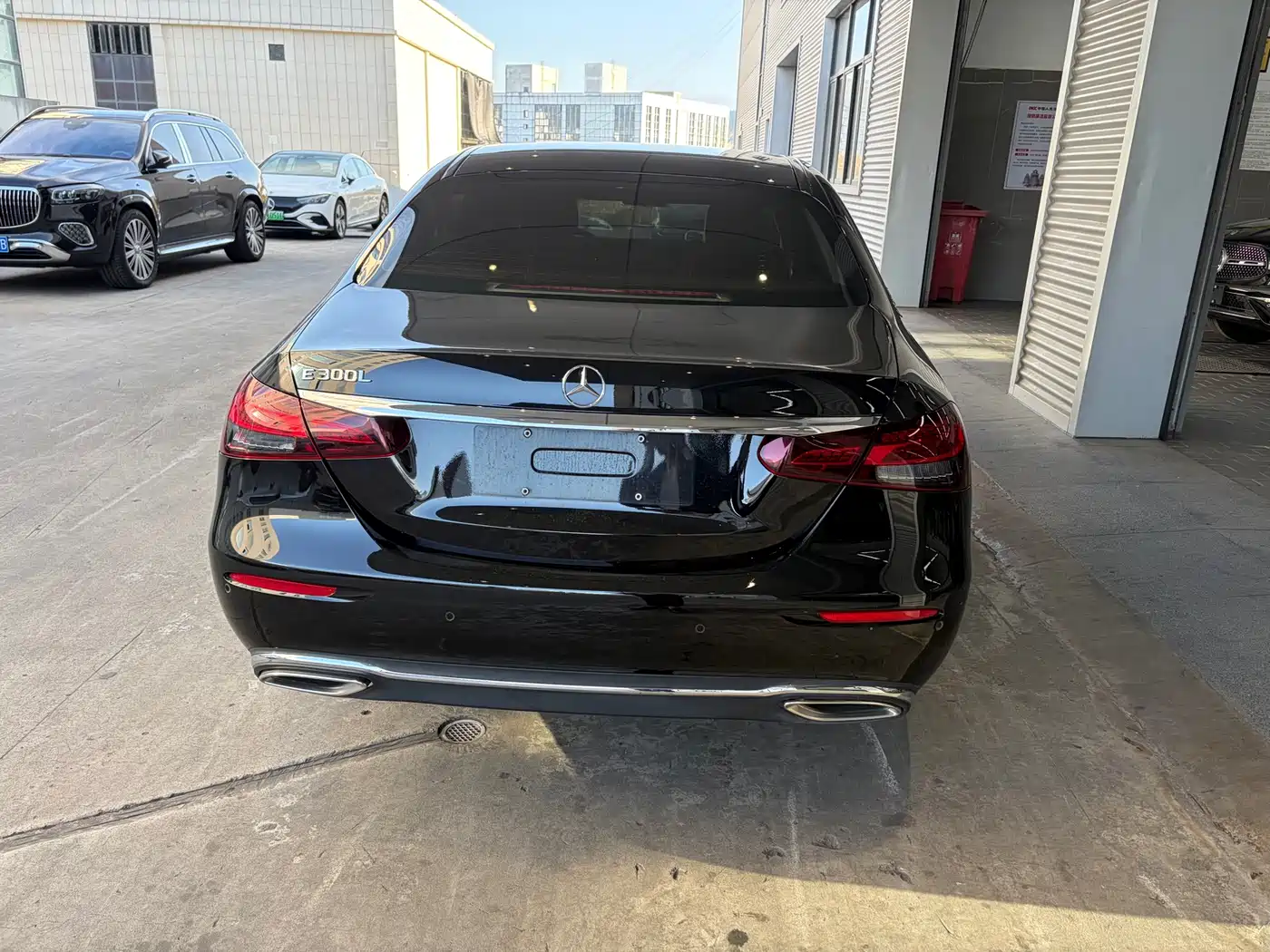 Mercedes-Benz E-Class 2022 E 300 L Luxury фото 6