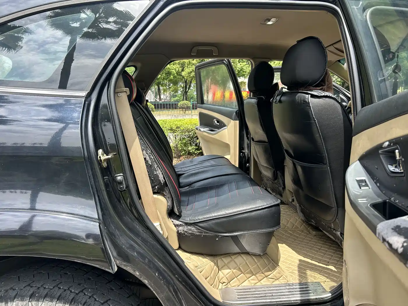 Jiangling Yusheng S350 2014 2013 2.4T Manual 2WD Diesel Luxury 5-Seater