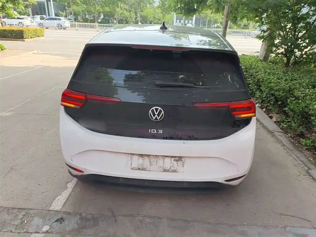 Volkswagen ID.3 2023 Upgraded Pure Intelligence Edition фото 6