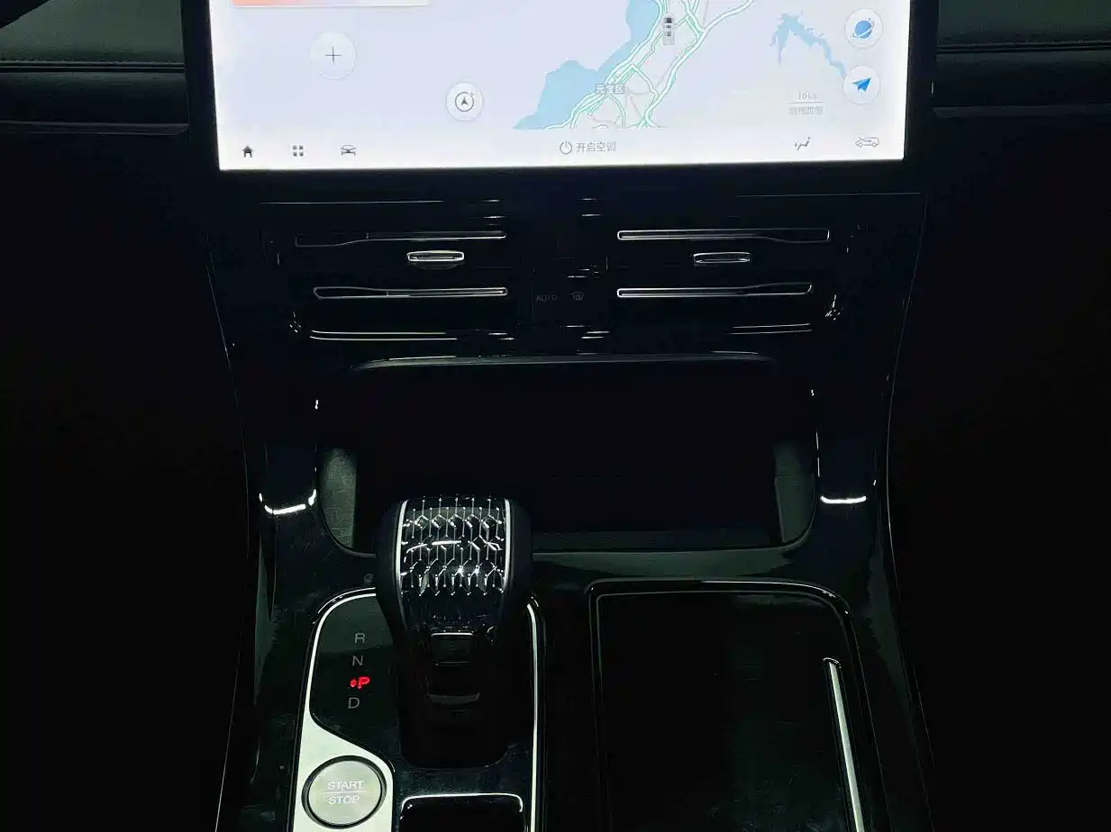 GAC Trumpchi Trumpchi M8 2024 Master Series 400T Premium Edition фото 13
