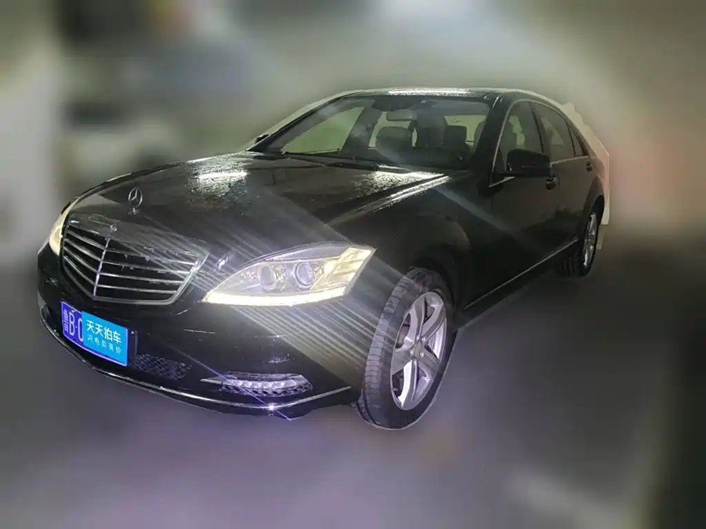 Фото 1 - Mercedes-Benz S-Class