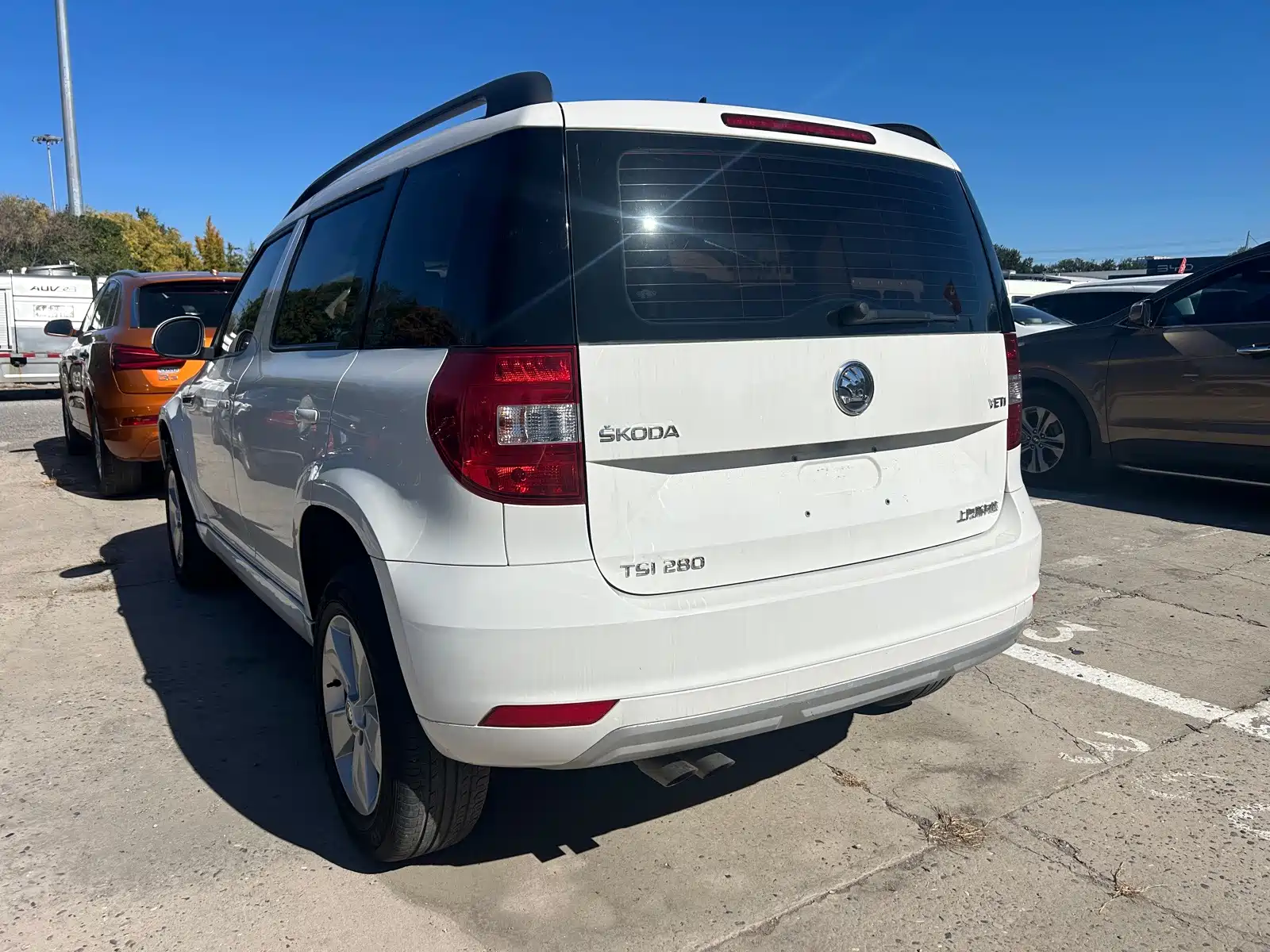 Фото 4 - Škoda Yeti