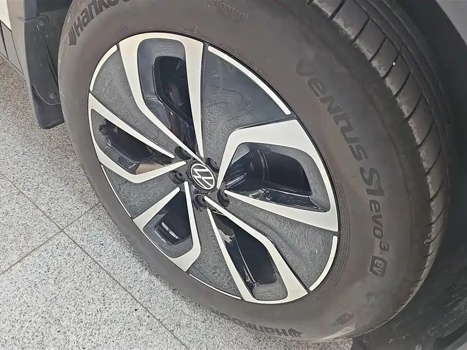 Volkswagen ID.4 X 2024 Pure Intelligent Edition фото 6