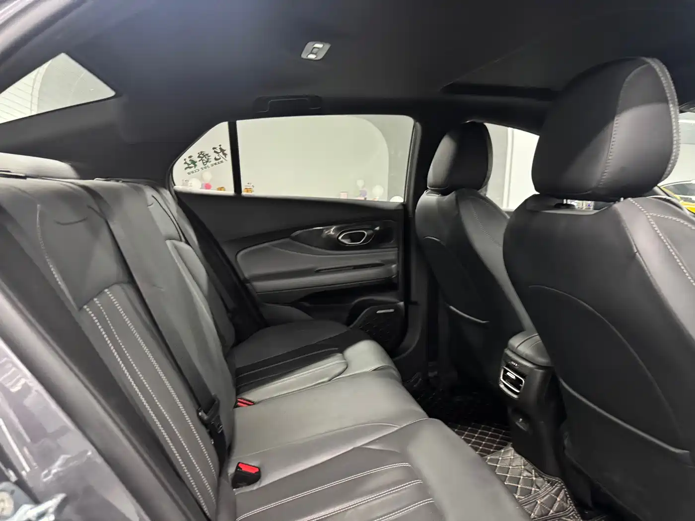 GAC Trumpchi Trumpchi Emkoo 2024 Model 270T DCT Shadow Leopard S Edition фото 9