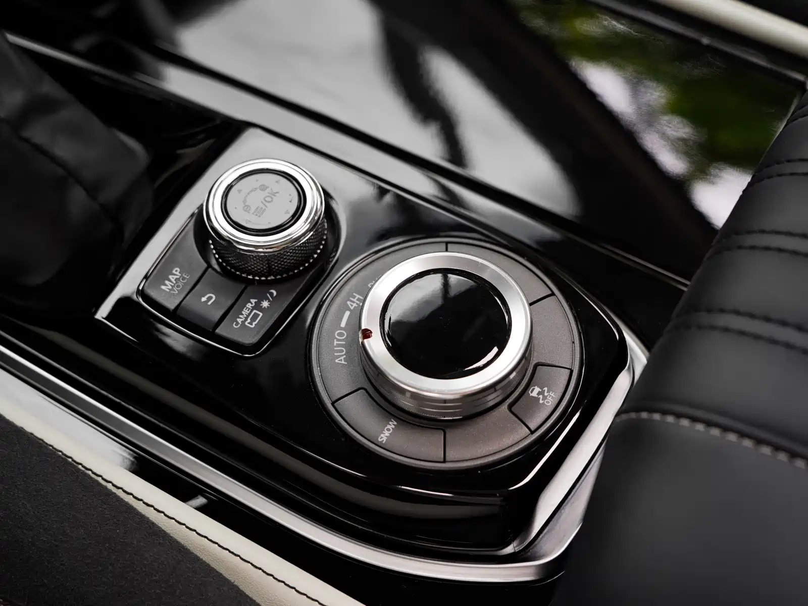 Фото 34 - Infiniti QX80