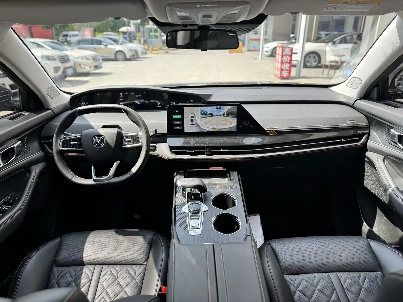 Changan UNI-K 2021 2021 2.0T AWD Premium