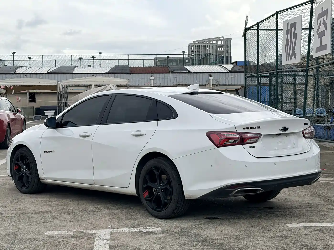 Фото 4 - Chevrolet Malibu XL