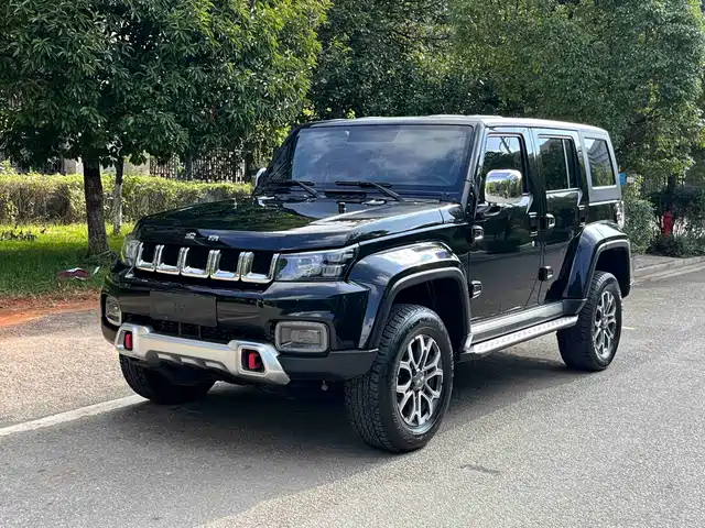 BAIC BJ BJ40 2.0T, Urban Hunter Glory