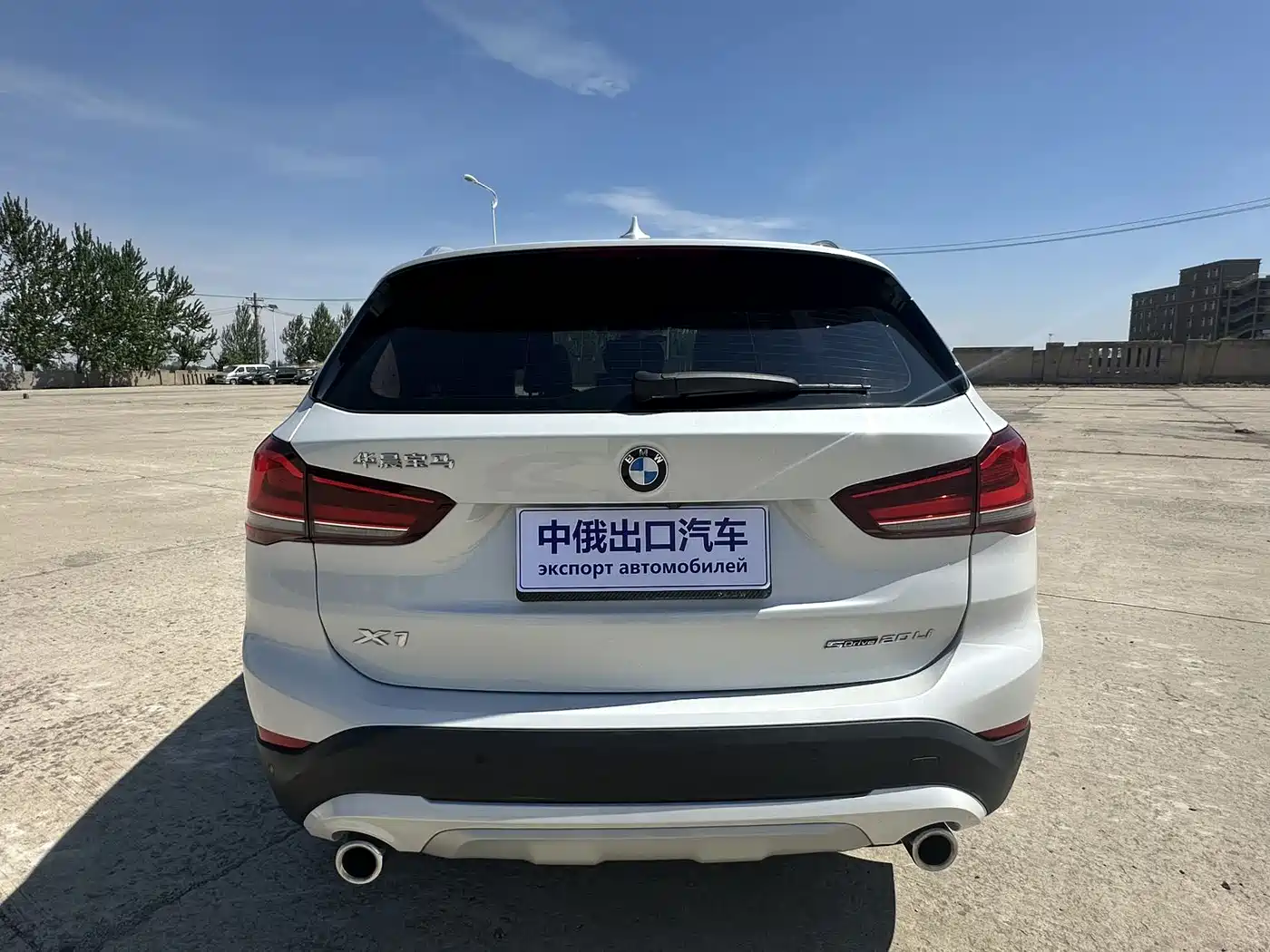 BMW X1 2022 sDrive20Li Premium фото 20