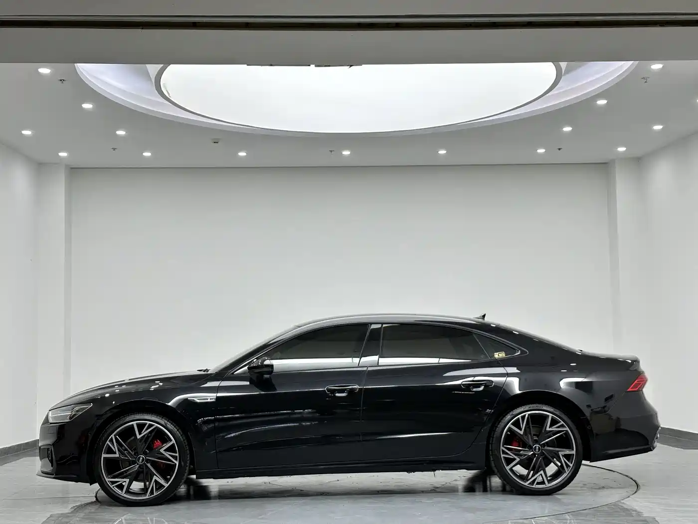 Audi A7L, миниатюра 6