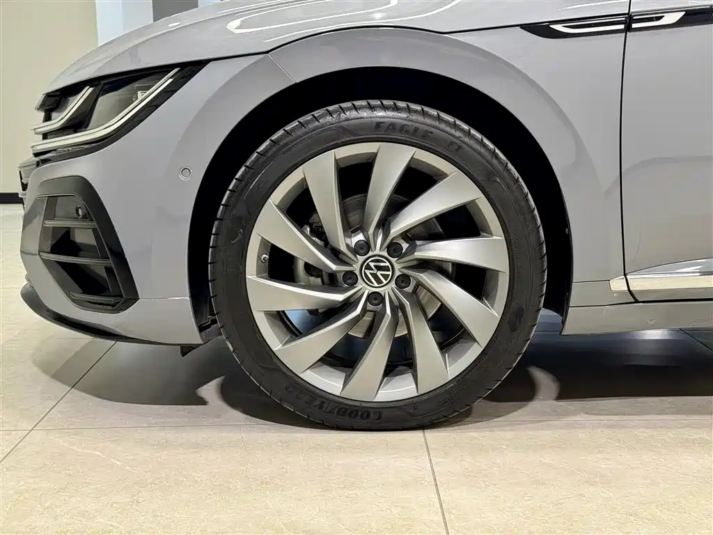 Volkswagen FAW-Volkswagen CC 2024 380TSI Eye-catching Edition фото 11