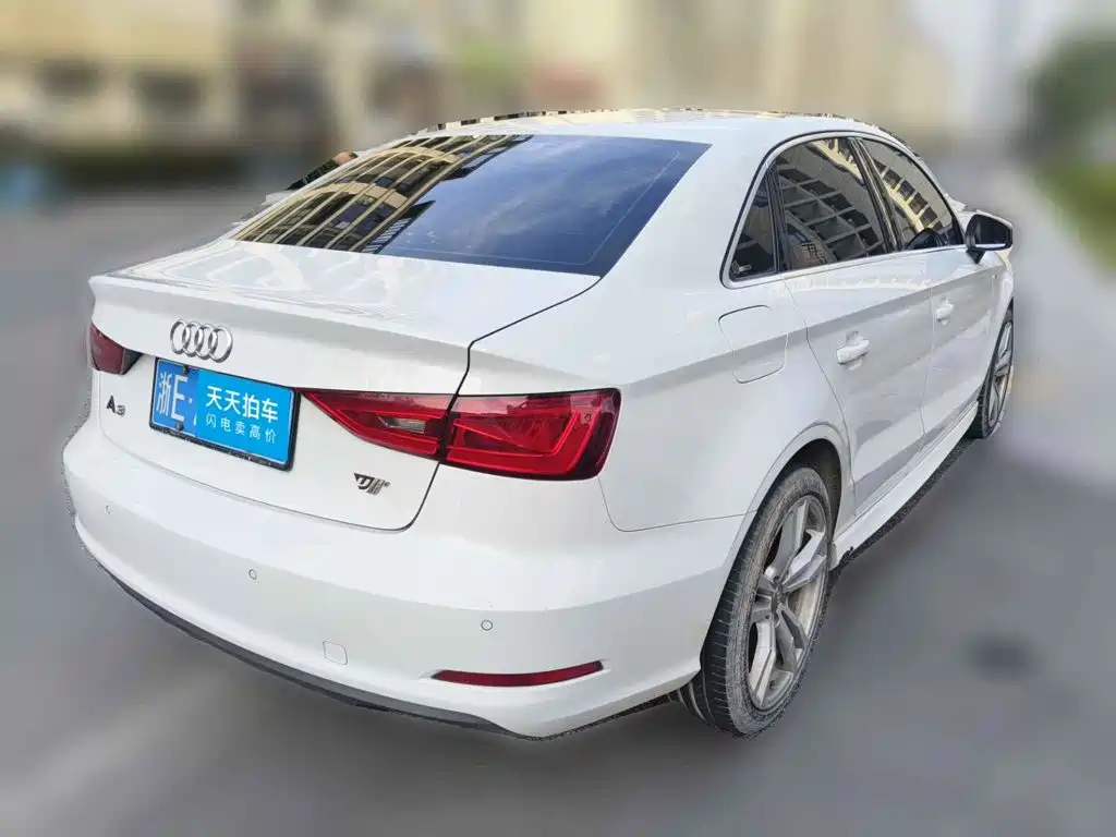 Фото 2 - Audi A3