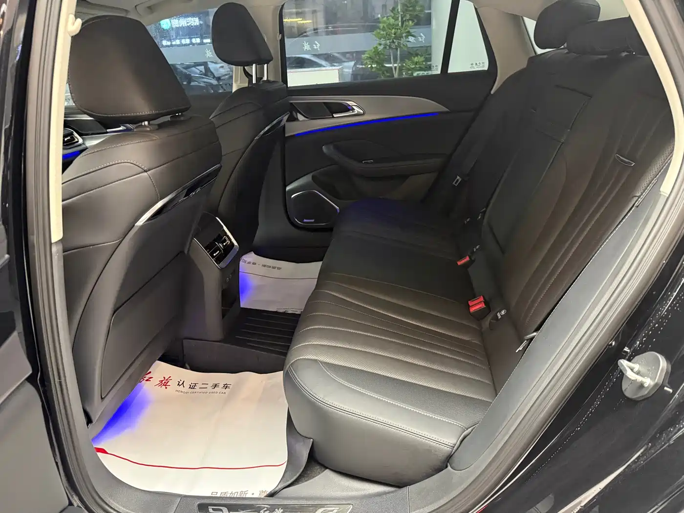 Hongqi H5 2024 2.0T Automatic Smart Connect Flag Smooth Edition фото 8