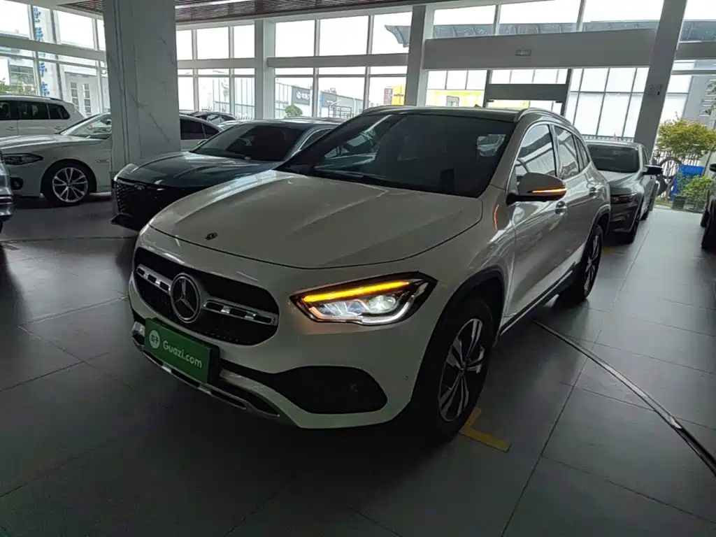 Mercedes-Benz GLA 2024 2023 GLA 220