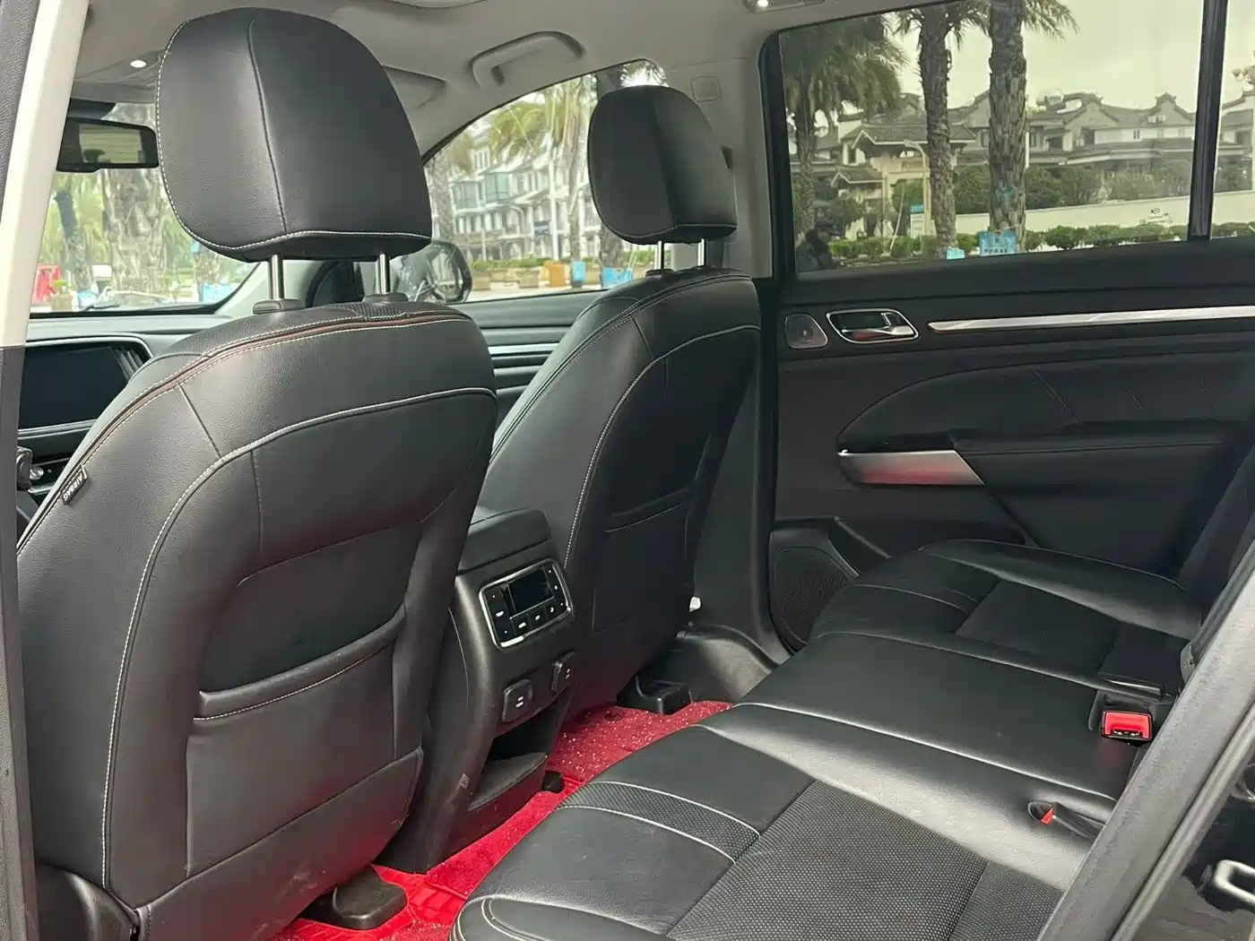 GAC Trumpchi Trumpchi GS8 2020 390T AWD Luxury Smart Connect Anniversary Edition (7-Seater) фото 9