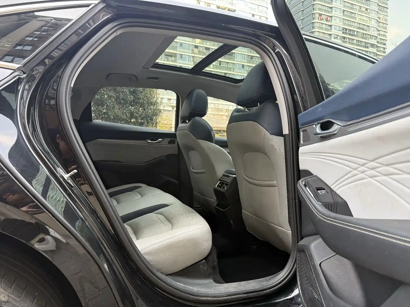 GEELY AUTOMOBILE XINGRUI