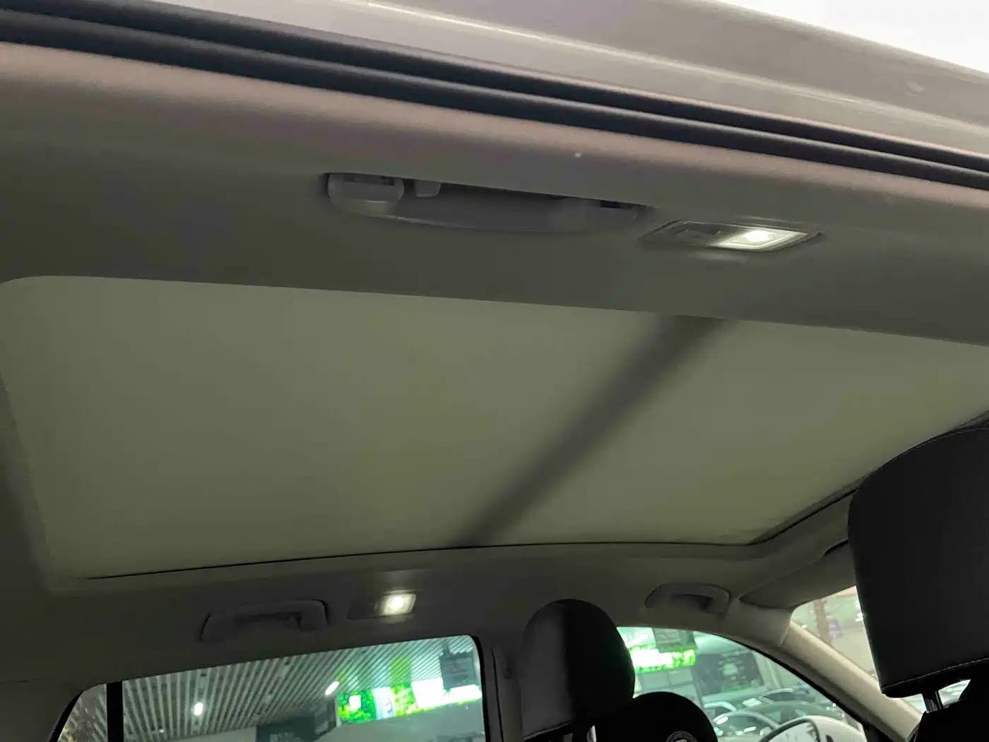 Volkswagen Tayron 2020 330TSI 2WD Luxury Smart Edition Pro фото 9