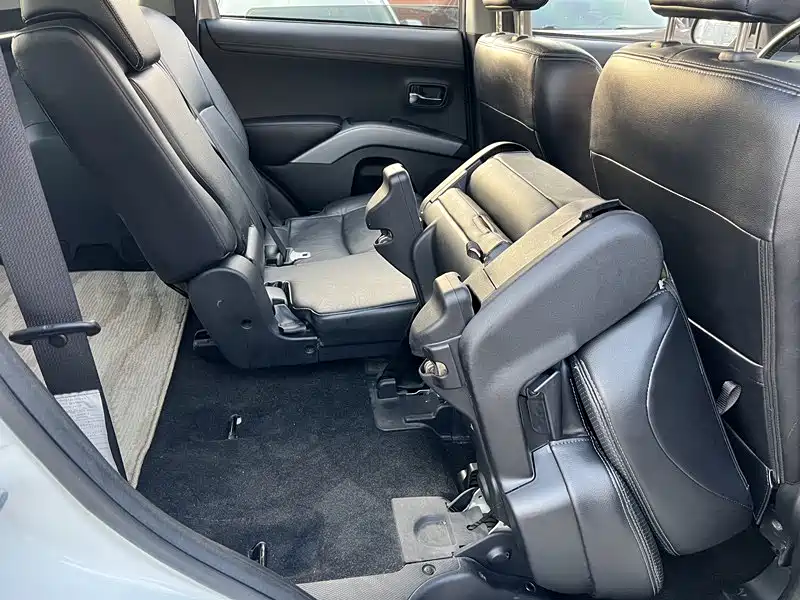 Mitsubishi Outlander (Import) 2010 Outlander 2.4 Fashion Edition фото 9
