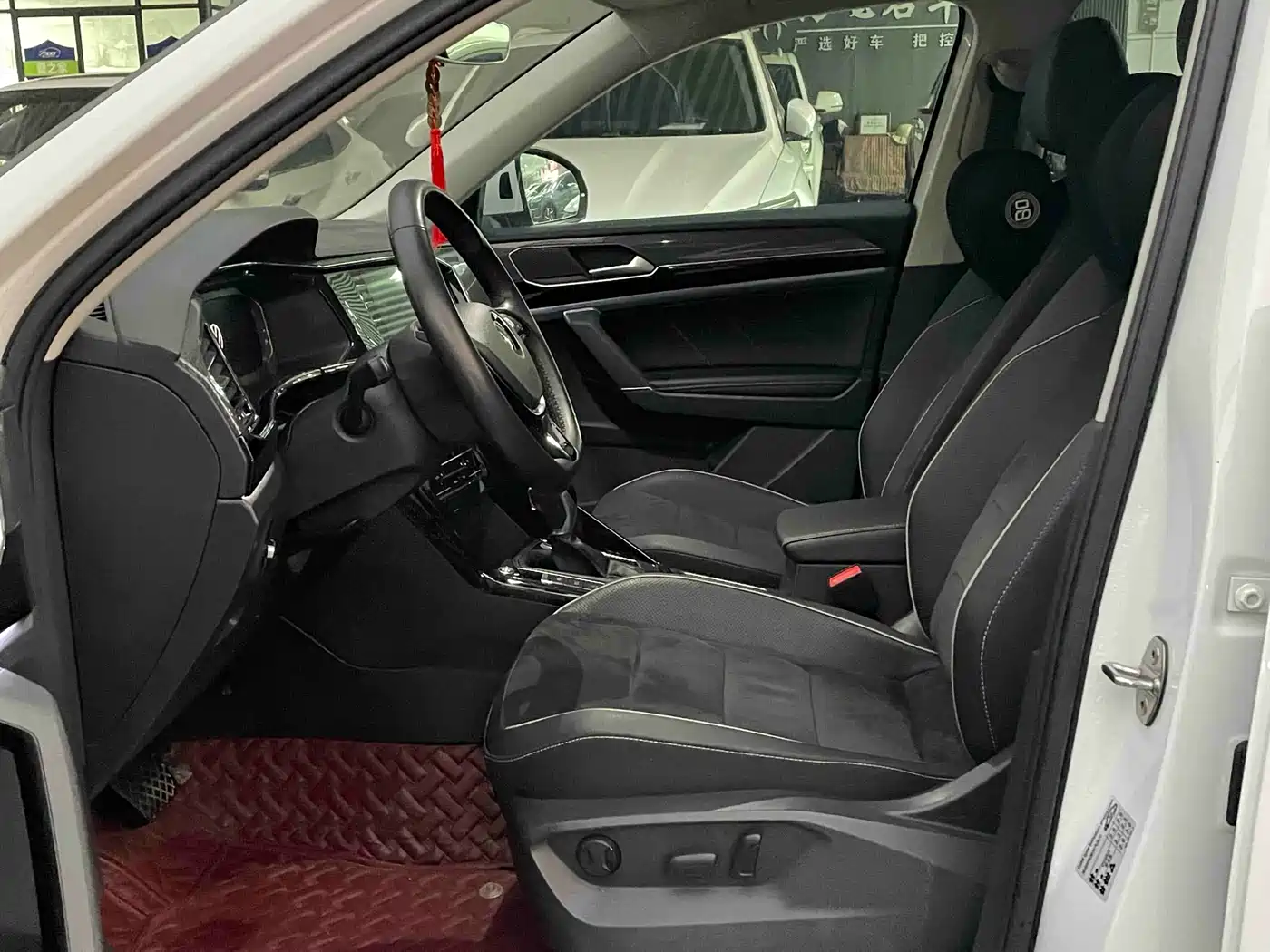 Volkswagen Tayron 2020 330TSI 2WD Luxury Smart Edition Pro фото 4