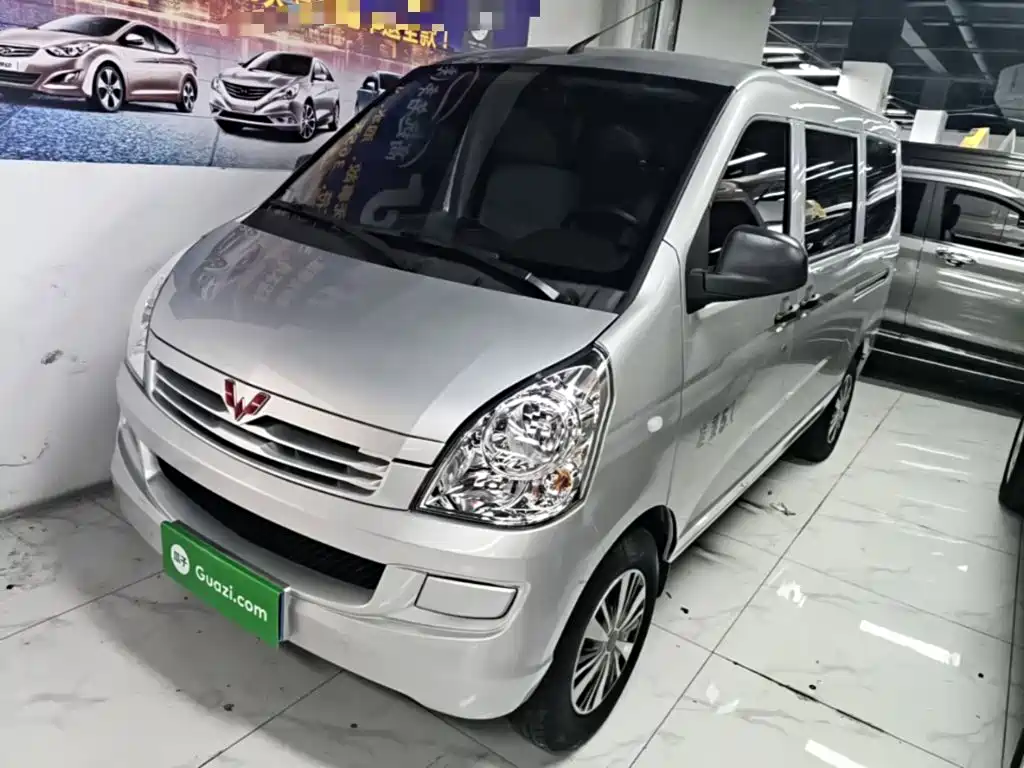Wuling Motors Wuling Rongguang S 2024 2023 1.5L Base 5/7 Seater